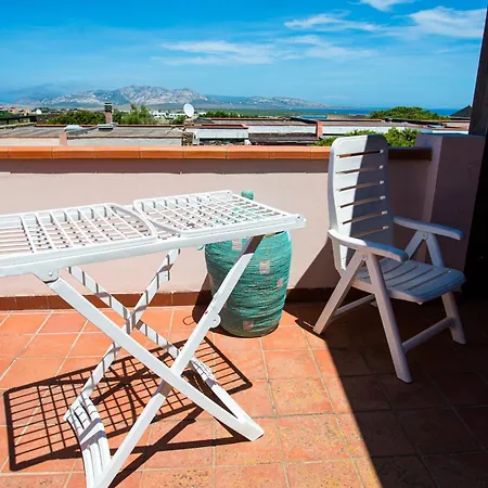別荘 Stella Marina -terrazza Panoramica Su La Pelosa *